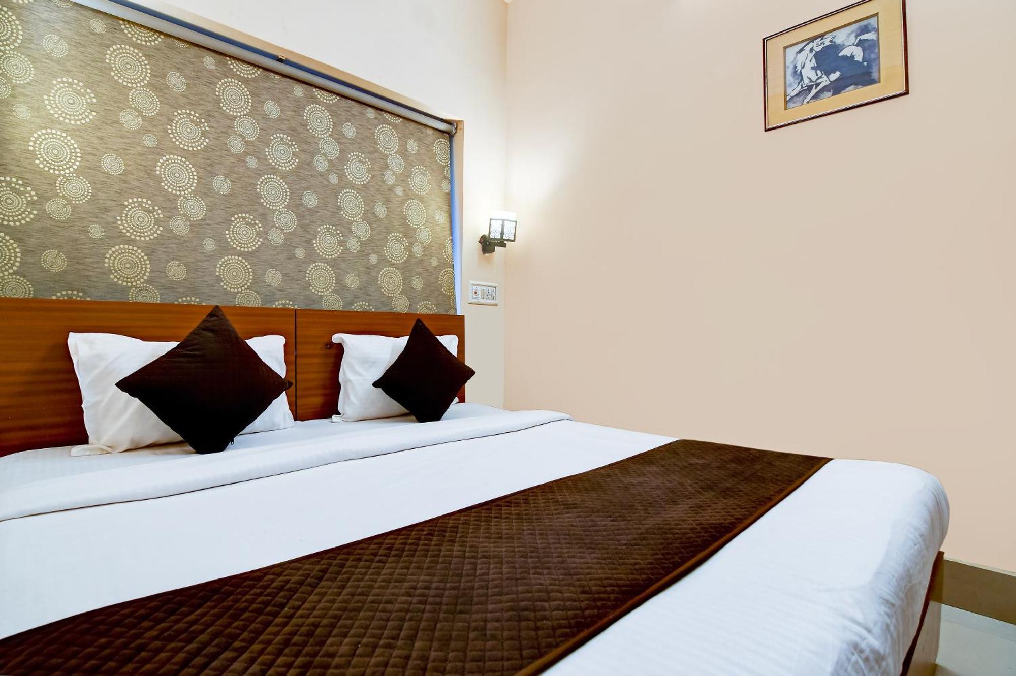 Salt Lake Inn Calcutta Exterior foto